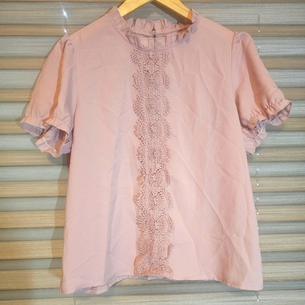 Shein Short Sleeve Rose Pink Blouse With 1 Button Closure In Back, Sz L